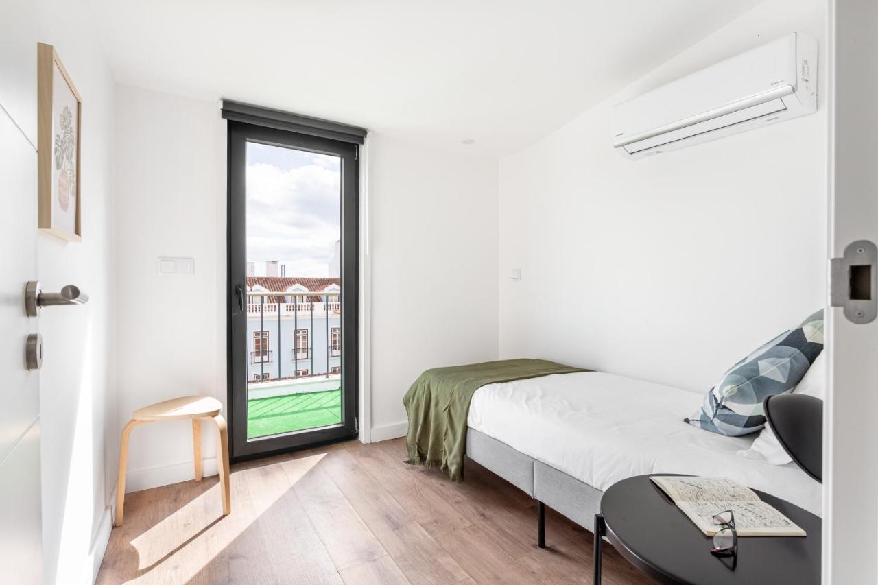 Altido Sunny Apt With Terrace Near Centre Lejlighed Lisboa