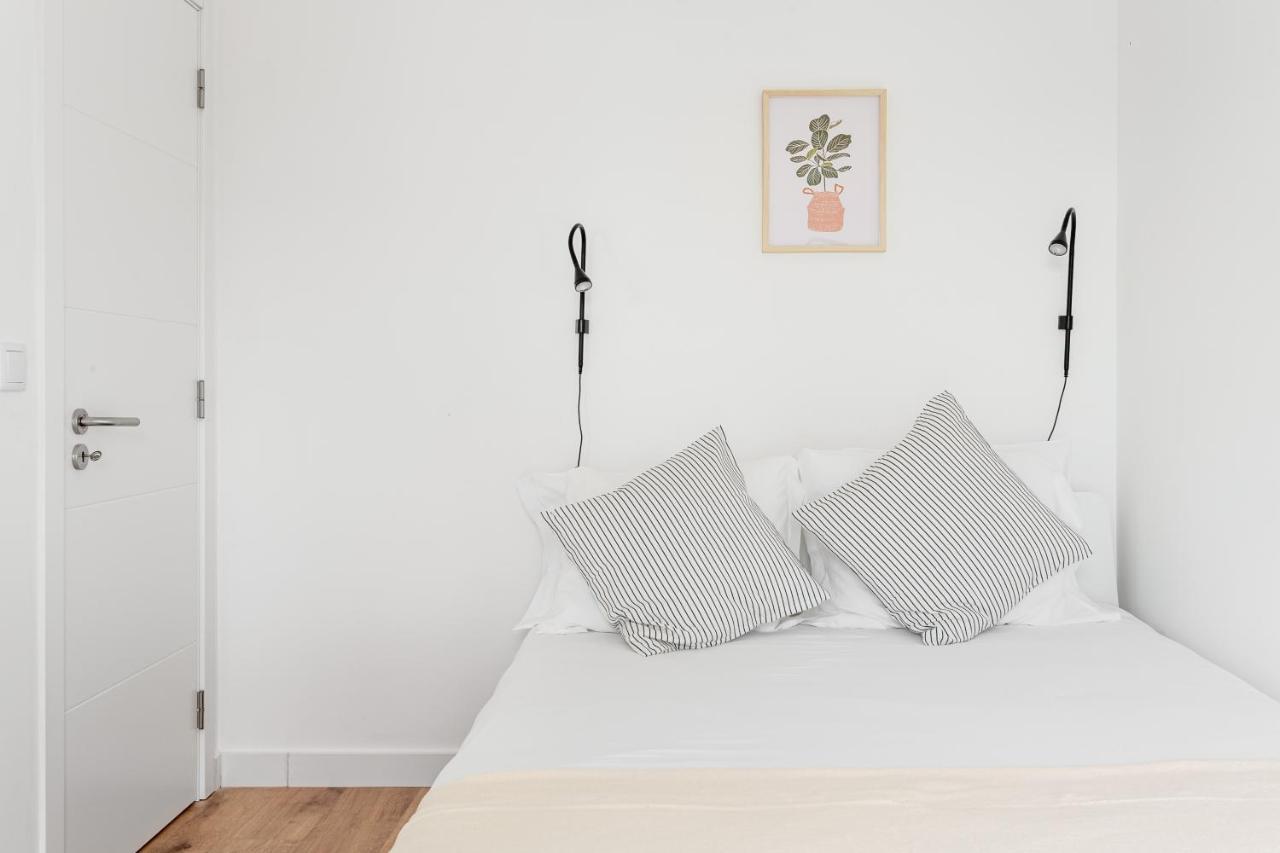 Lejlighed Altido Sunny Apt With Terrace Near Centre Lisboa